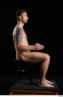 Trent  1 nude sitting whole body 0013.jpg